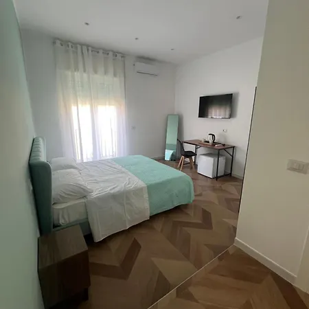 Nika Partenope Bed & Breakfast