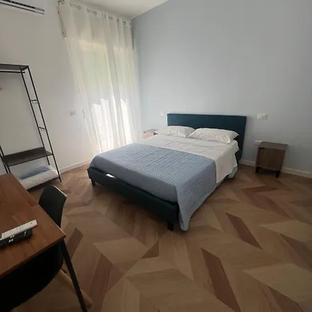 Nika Partenope Acomodação com café da manhã  Nápoles
